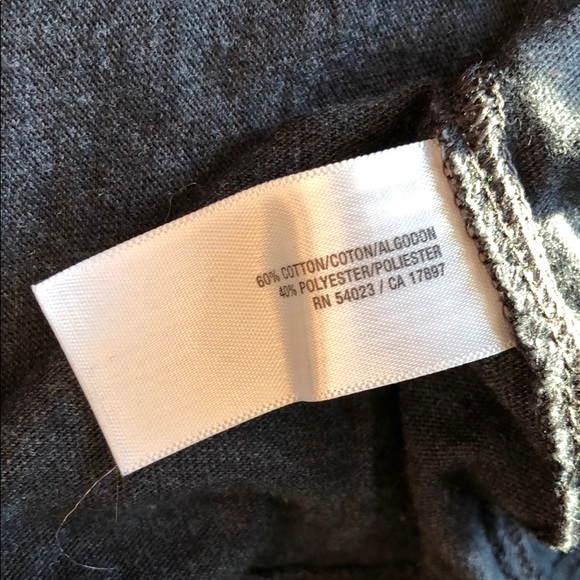 Active by Old Navy v-neck tee grey medium - Picture 4 of 6